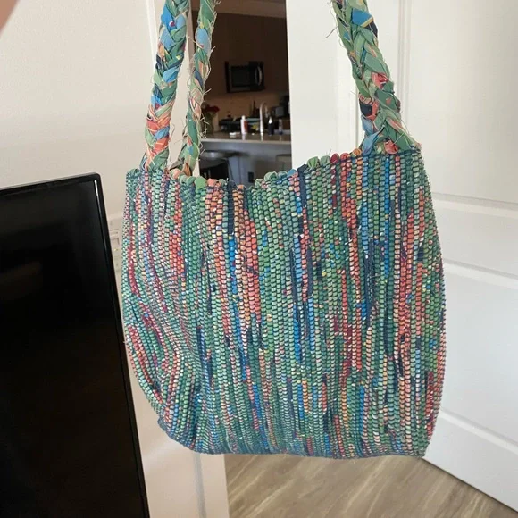 Colored handwoven designer tote bag - Picture 3 of 8